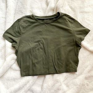 Cropped T-shirt